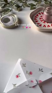 DIY cute gift box 💝 save for inspo 🌷✨ love this DIY by @the.euphoric.artt 😍 #notebooktherapy - Shop our 160GSM bujos, stamps, washi tapes, gift sets, stickers and more on our store: link in bio @notebook_therapy💖or visit notebooktherapy.com 🌙✨ #diy #crafts #artsandcrafts #handmadegifts handmade giftideas diygifts watercolour watercolor flowerpainting | Notebook Therapy