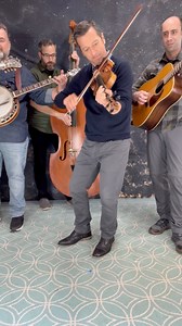 Happy #FiddleFriday! Here’s Jason Carter to kick off a Bill Monroe classic, “Why Did You Wander? ”#travelinmccourys #bluegrass #billmonroe #fiddle | The Travelin' McCourys