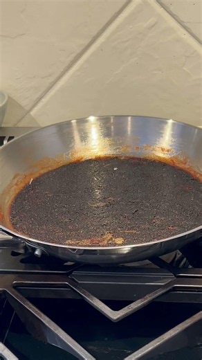 how to clean a burnt pan