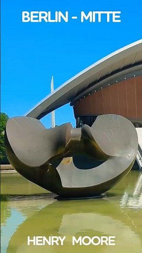 HENRY MOORE STATUE - BERLIN #berlintravelguide #berlin2025 #berlinattractions