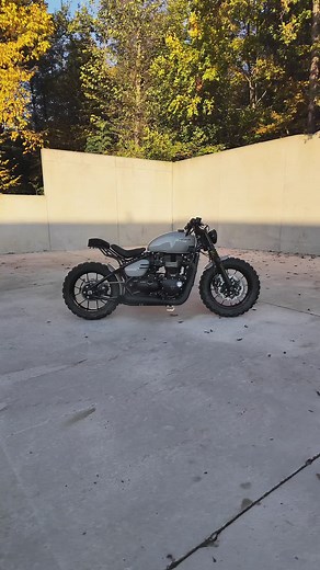 Triumph Dirt Bobber for Sale – Experience Street Legal Riding