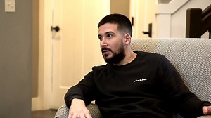 So Vinny Guadagnino is officially bi...🗣️ coastal! Before his big move, he needs approval from Mama Paola in this sneak peek at our brand new season. Tune in to tonight's Jersey Shore Family Vacation special: The Season Beshore The Season for more never-before-seen moments! | Jersey Shore