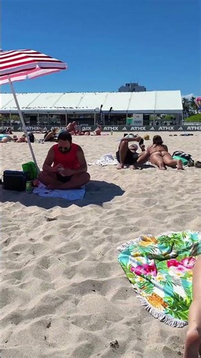 🇺🇸 Miami Beach a Hot Day