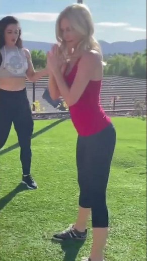 Girls Working Out Together 👙 Baywatch Workout Routine By Brande Roderick