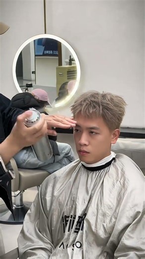 Unleash Your Style: Ultimate Boys' Hair Color Bleaching Guide