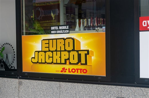 Profesor wyjaśnił, jak grać w Eurojackpot. Możesz zyskać miliony. "Strategia wysokich szans"
