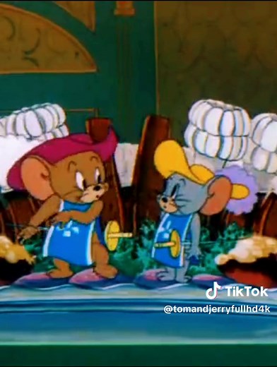 TOM AND JERRY I DUE MOSCHETTIERI (Versione Italiana) (EPISODE 65) (The Two Mouseketeers) è un film del 1952 diretto da William Hanna e Joseph Barbera. È il sessantacinquesimo cortometraggio animato della serie Tom & Jerry, prodotto dalla Metro-Goldwyn-Mayer e uscito negli Stati Uniti il 15 marzo 1952. I due moschettieri vinse l'Oscar al miglior cortometraggio d'animazione ai Premi Oscar 1952. Dato il successo del cartone animato, Hanna e Barbera crearono altri tre cortometraggi come prequel a qu