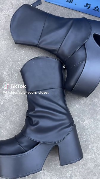 Chunky Boots Collection for Gothic Style Lovers