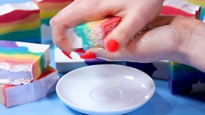 17K views · 574 reactions |  Who doesn't love a classic rainbow design? These colorful palm-free bars are sure to put a smile on your face! Find the full instructions and ingredients here: https://bberry.studio/classic_rainbow_soap | Bramble Berry | Facebook