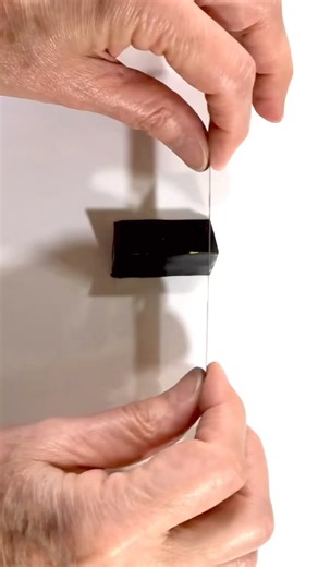 At Makers Central I made this Polymer Clay Tendril Cane for visitors to watch. Here it is made into a full veneer. I love the richness of the colours - do you? The free Youtube Tendril Cane tutorial is availble to watch, or you could buy the veneer from my Etsy shop - links to both, at PolyOriginals, are in my bio. 🙃 😉 #tutorial #polymerclay #fionaabelsmith #polyoriginals #polymerclaycanes #polymerclayartist #polymercane #creativeartist #tendrilcane #patterns #challenge #artistsofinstagram #cr