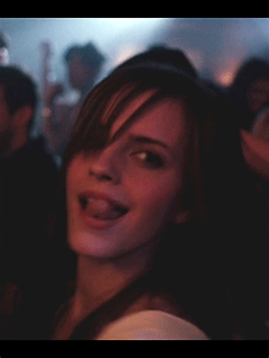 funny trend #emmawatson #trend #gif #fyp #girls
