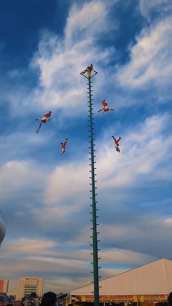 Ay Papantla,tus hijos vuelan! #Papantla #Voladores #FeriaLeon #2023 #Goals #Indigenous #native