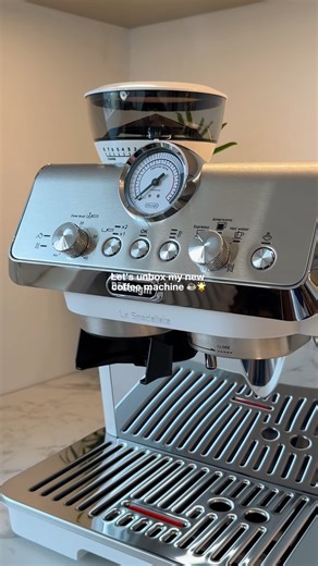 Delonghi coffee machine🥹🥹SO excited to try it out!! #coffee #barista #espresso #coffeemachine