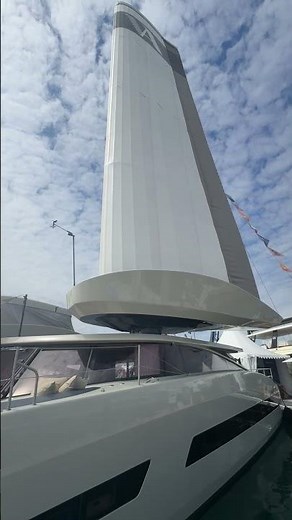 'It is still a phenomenal spacecraft-looking boat' #luxuryyachting #luxuryyachtlife #yachtdesign