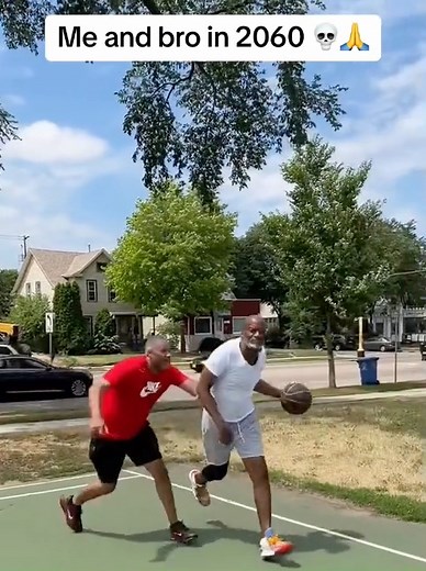 Will always ball 😂🏀 #basketball #baller #ballislife #basketballneverstops | I <3 Basketball