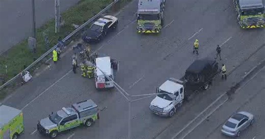 Cars crash on Palmetto Expressway, causing major delays Friday afternoon