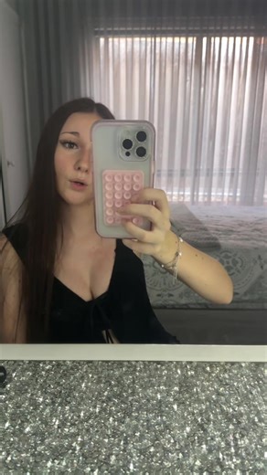 featuring nels amazing top and I miss bestie Ryan 🫰 #donttakedown #fyp #over16 @Sienna @🕺🏿Natalie🕺🏿 @Max_spamm @Isaacmain3