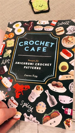 Another day another crochet cafe food made 🍳 🥓 🍞 #bacon #egg #toast #crochet #crochetcafe #crochetcafebook #crochetersoftiktok