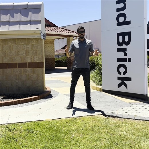 Midland Brick are proud stockists of Bautek JOINTSET. This is an Australian-made, premium jointing sand designed to strengthen joints, resist erosion and reduce weed growth. Easy application and reliable results. | Midland Brick