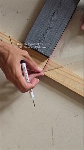 Amazing. You can easily line this wood with a right angle ruler. #woodworking #ideas #diy #woodwork
