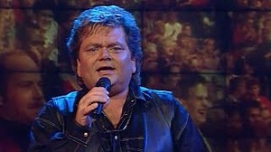 André Hazes - Uit M'n Bol ( Live bij Postcode Lotterij Bingo 1993) Chords - ChordU