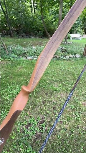 Bodnik Slick Stick Longbow - Walnut