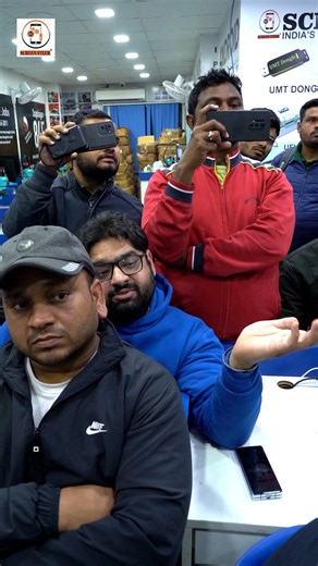 Screen Fixer (Mobile Repairing Institute) on Instagram: "🔥📱 Live Training Session at Screen Fixer – Green & Line Display Repair 💪🔧 Is video me Raj Sir students ko live practical training dete hue samjha rahe hain ki green display aur line display ki problem ko professional tareeke se kaise diagnose aur repair kiya jata hai. Yahan sirf dekhne ki training nahi hoti — har student khud haath se kaam karta hai aur real devices par practice karta hai. 🎯✨ Raj Sir step-by-step batate hain: ✔️ Green