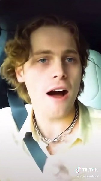 another carpool karabloke for 5sos5 I BEG🧎‍♂️ #5sos #5secondsofsummer #carpoolkarabloke