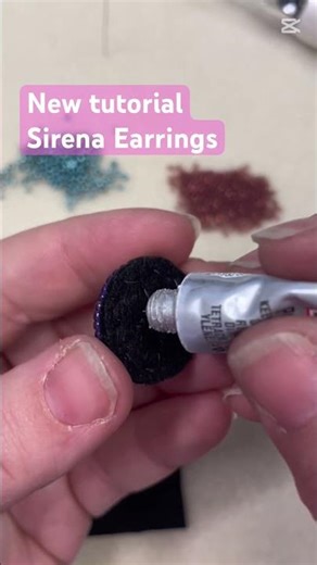 Bead embroidery tutorial for beginners with rhinestone cup chain #diy #beadembroidery #beadtutorial