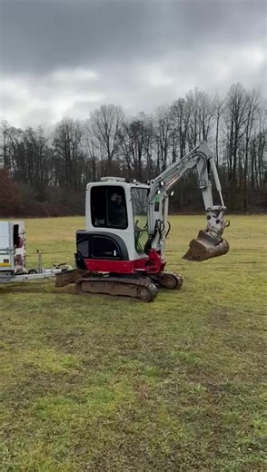 #hsgartenbau #maschienen #campingplatz #baustelle #bagger @Björn Kronauer