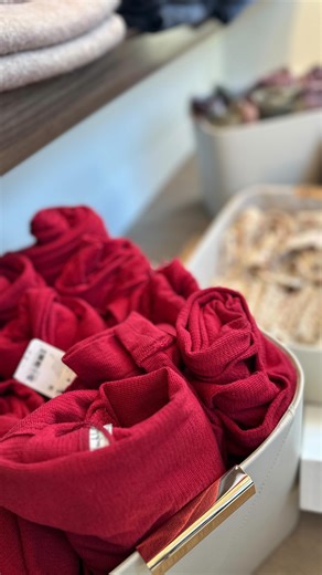 Our {comfort collection} is here ✨ the coziest feels and really great fits for those who love "the perfect sleep set" .. lightweight breathable fabrics | vintage reds | wine olive | add the glam fur slipper and it's a vibe of pure relaxation ✨ #angelicason5th #boutique #southdakota #blackhills #shopping #shoplocal #smallbusiness | Angelica's