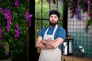 Bake Off Italia 2022: Davide vince la decima edizione