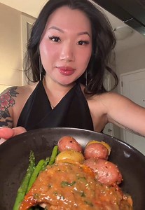 Perfect Crispy Chicken with Pan Sauce