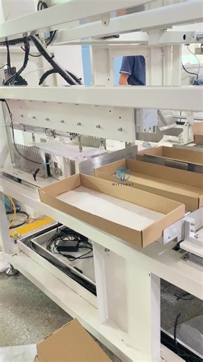 Efficient Corrugated Cover Folding Machine for Snacks