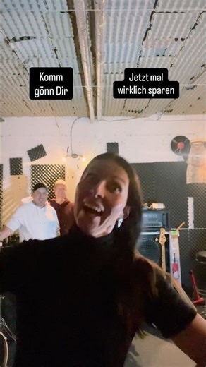 „ENTWEDER - ODER“. Wie hättet Ihr Euch entschieden? 😆 #band #coverband #fun #trend #fyp