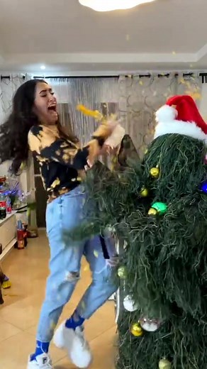 Top 3 Hilarious Christmas Pranks to Try This Year