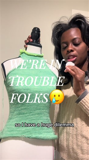 Resolviendo Dilemas al Tejer un Vestido Etéreo