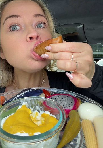 Car Lunch Eating Show Mukbang Review