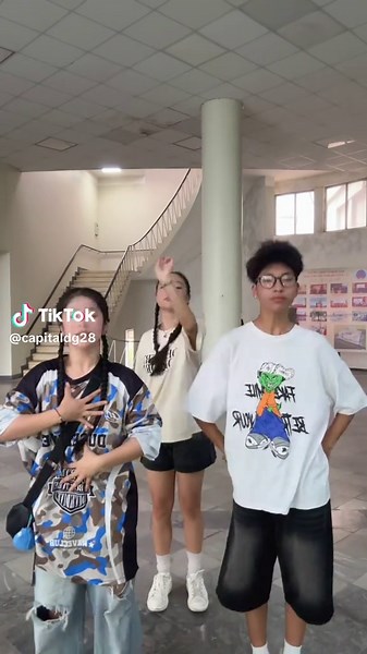 Prada Dance Remix: Moves and Styles to Try