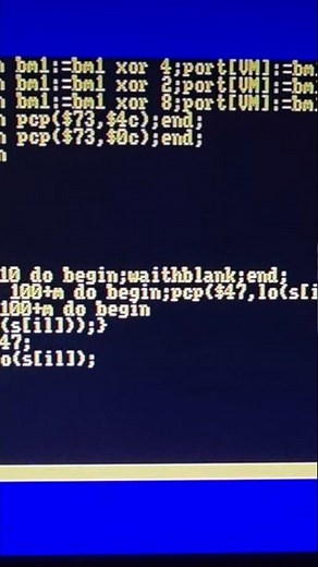 Robotron A5105 - Coding on the last 8- bit school computer of East Germany #msx #coding #demoscene