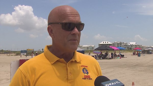 Galveston Beach Patrol Chief Peter Davis suspended amid investigation