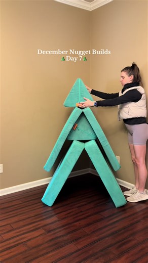 Day 7 of nugget builds❤️🎄 #nugget #nuggetcouch #playcouch #playroom #playroominspo