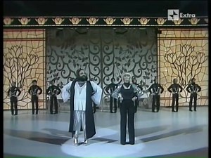 RAFFAELLA CARRA - LA DANZA DI ZORBA (SIRTAKI) OPA!! | Hellenic World