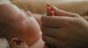 Lawmakers look to guarantee paid parental leave for SC state employees with new children