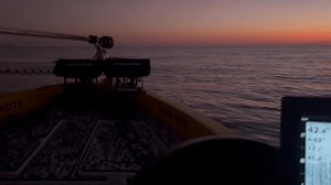 Best time to be on the water - daybreak running using the Humminbird Australia & New Zealand coastmaster mapping card and the Humminbird Apex. | Humminbird Australia & New Zealand