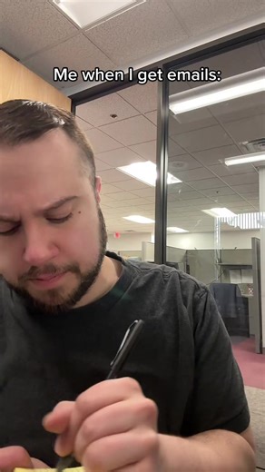 Dealing with Pointless Emails: A Funny Reaction