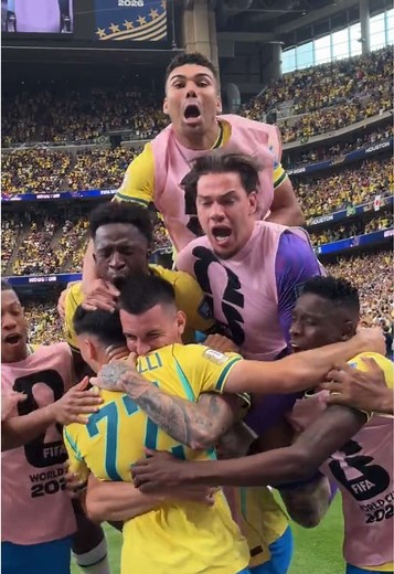 How a 90 5' Winner Feels Like - Brazil vs Japan World Cup Moment
