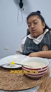 No sé si irá al colegio a completar su sueño o a estudiar 😴 @JHADECITA el mundo bonito 2