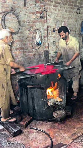 How Thread Is Dyed Yellow and Black: A Satisfying Process