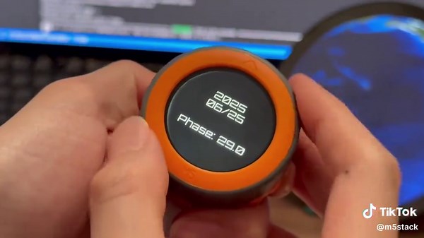 M5Dial: Explorando la Edad y Fase de la Luna